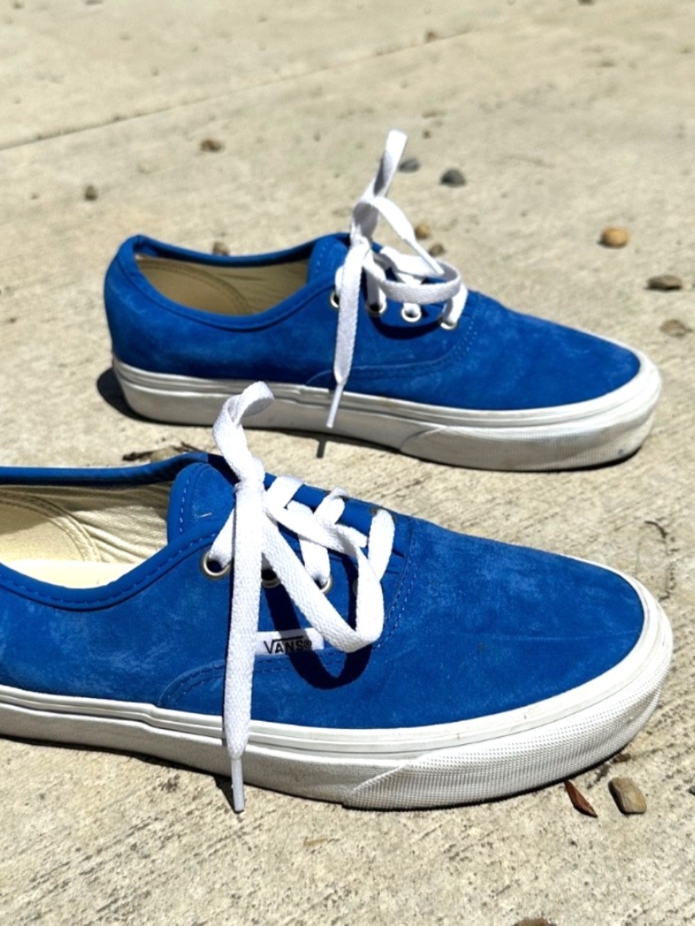 Vans Women’s Size 7 Blue Suede Canvas Sneakers Scotchgard Protected White Lace S